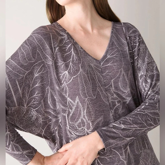 WHBM Metalic Grey Dolman Top - Picture 3 of 8